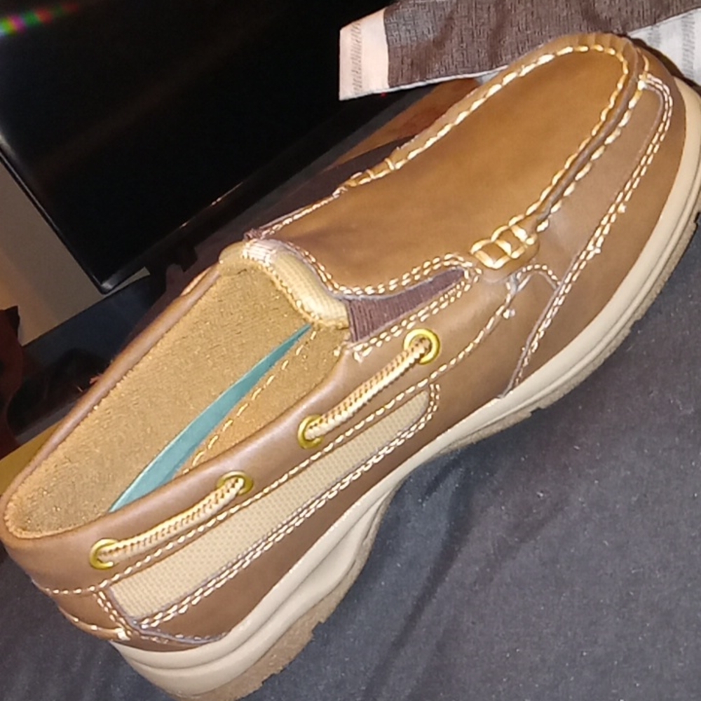 G.H. Bass & Co. Boys shoes